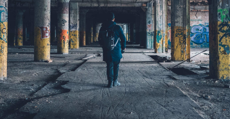 what to wear when urban exploring