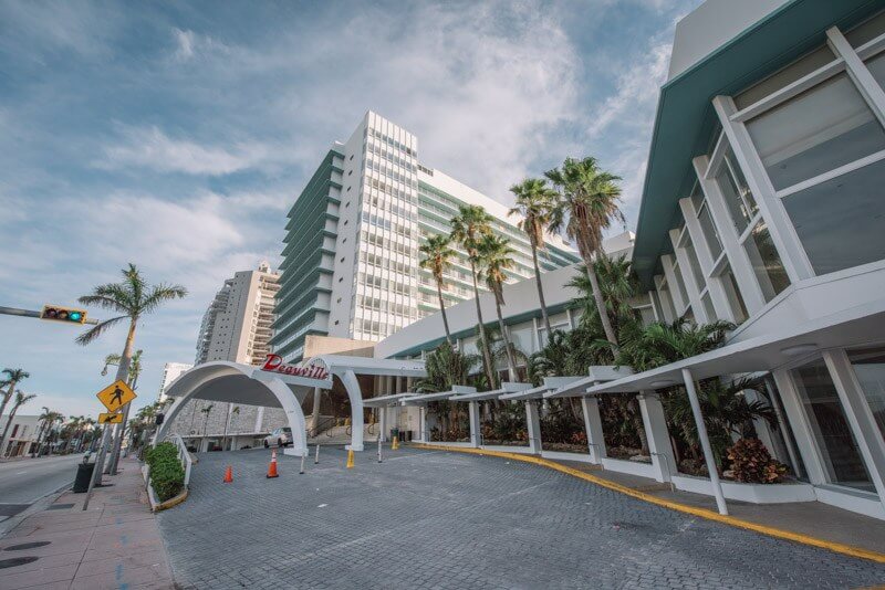 abandoned hotel in Miami