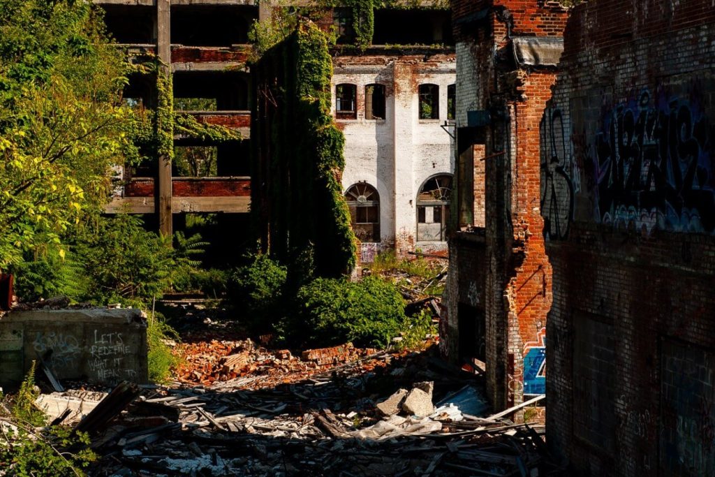 Cleveland abandoned buildings