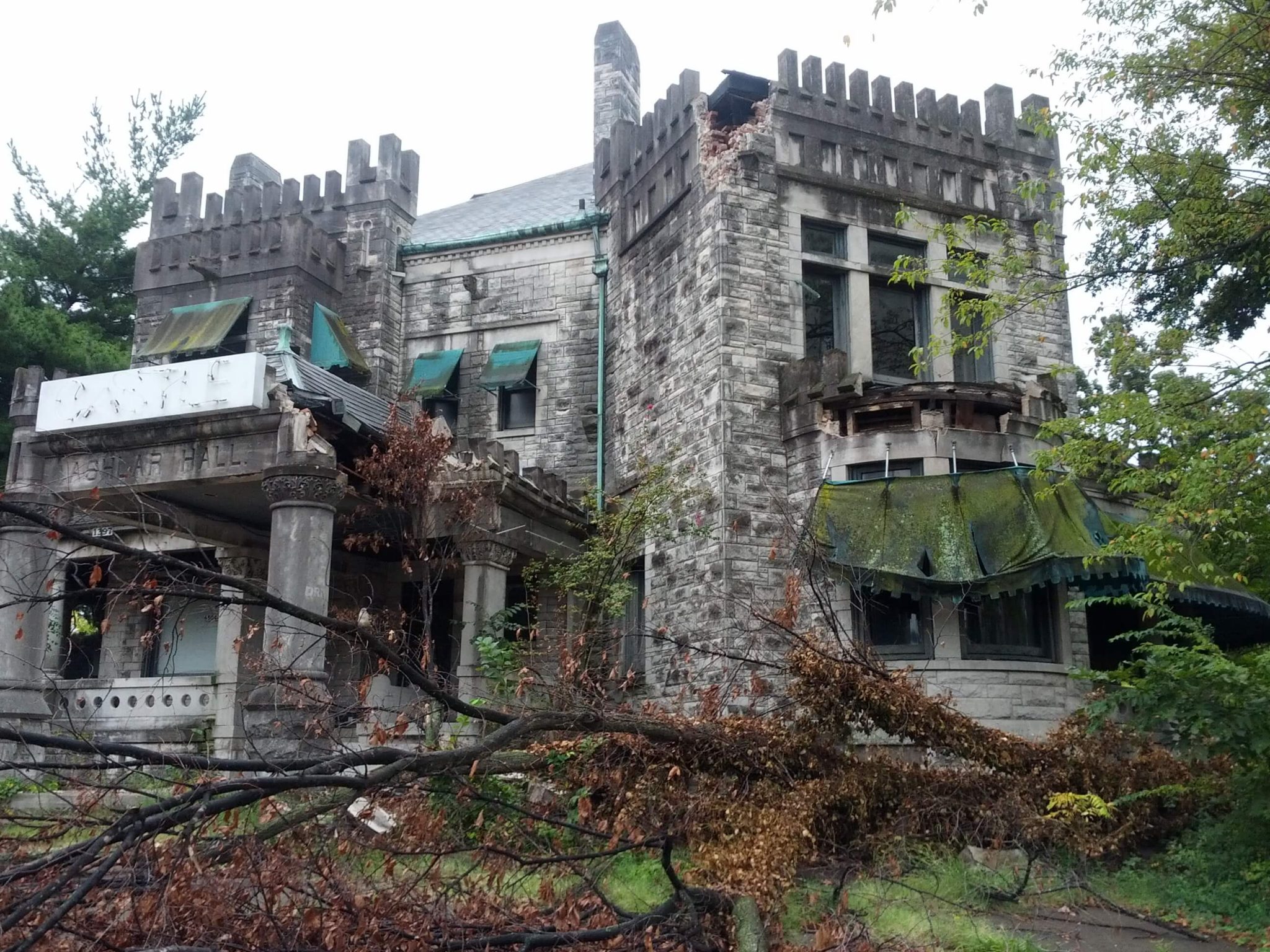 Best Abandoned Places In Tennessee You Must Explore [Map]