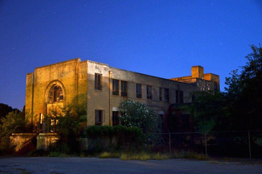 Would You Explore These Abandoned Asylums In Texas Urbexiam