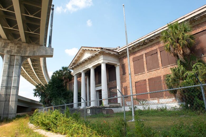 abandoned school in Jacksonville Florida