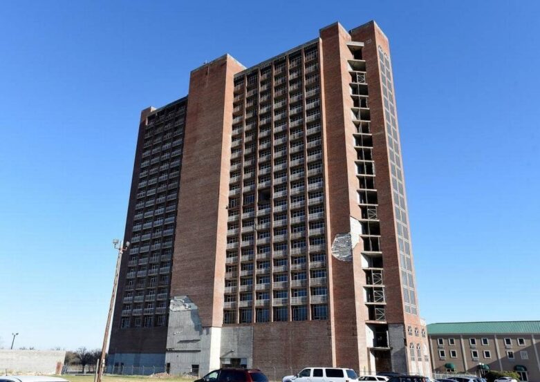 abandoned hotel in charlotte nc