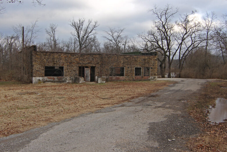 abandoned pump house in fayetteville