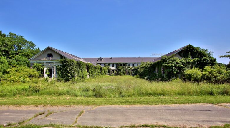 abandoned insane asylum new york letchworth village