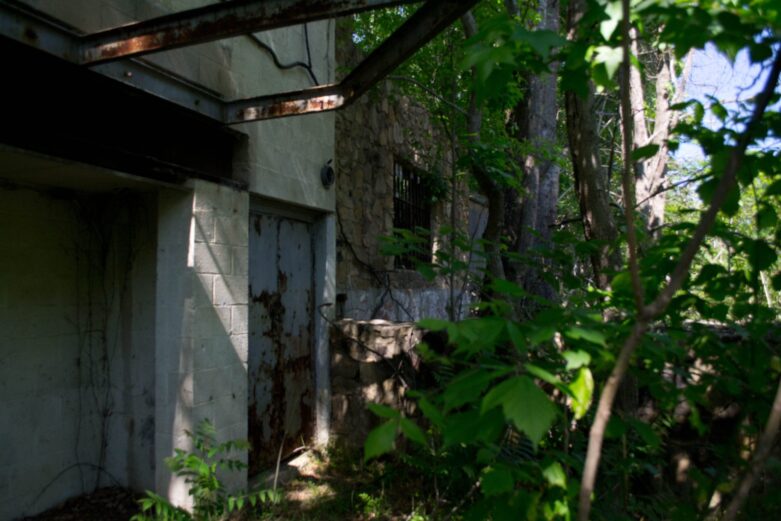 abandoned building in fayetteville nc